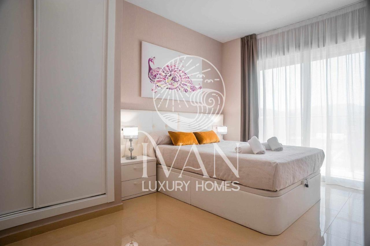 Casa Yarina Ivan Luxury Homes 1ªpta Sur 1ªlinea 奥罗佩萨德尔马 外观 照片